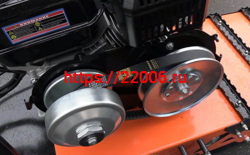 Снегокат СОБОЛЬ (Ижтехмаш), двигатель LIFAN 8 л.с., вариатор TAV2-40 фото 3